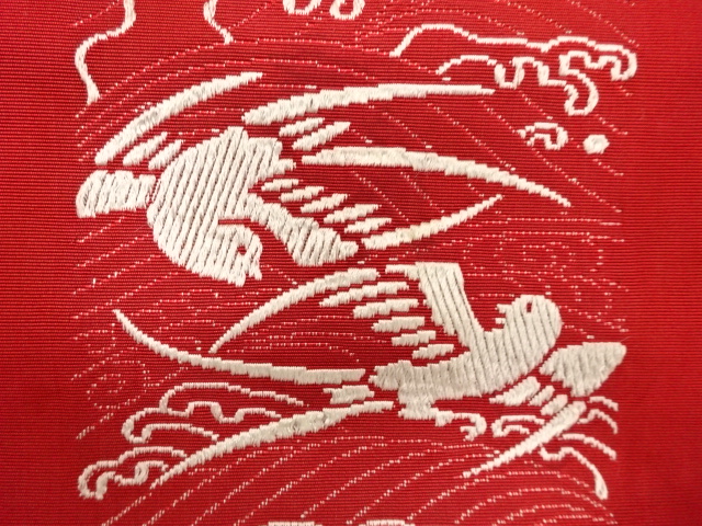  アンティーク　荒波に燕様織り出し　八寸帯地反物